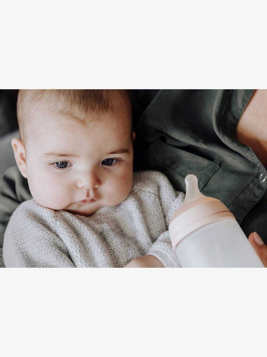 biberon-anti-colique-zero-zero-suavinex-180-ml-debit-lent-s (3)