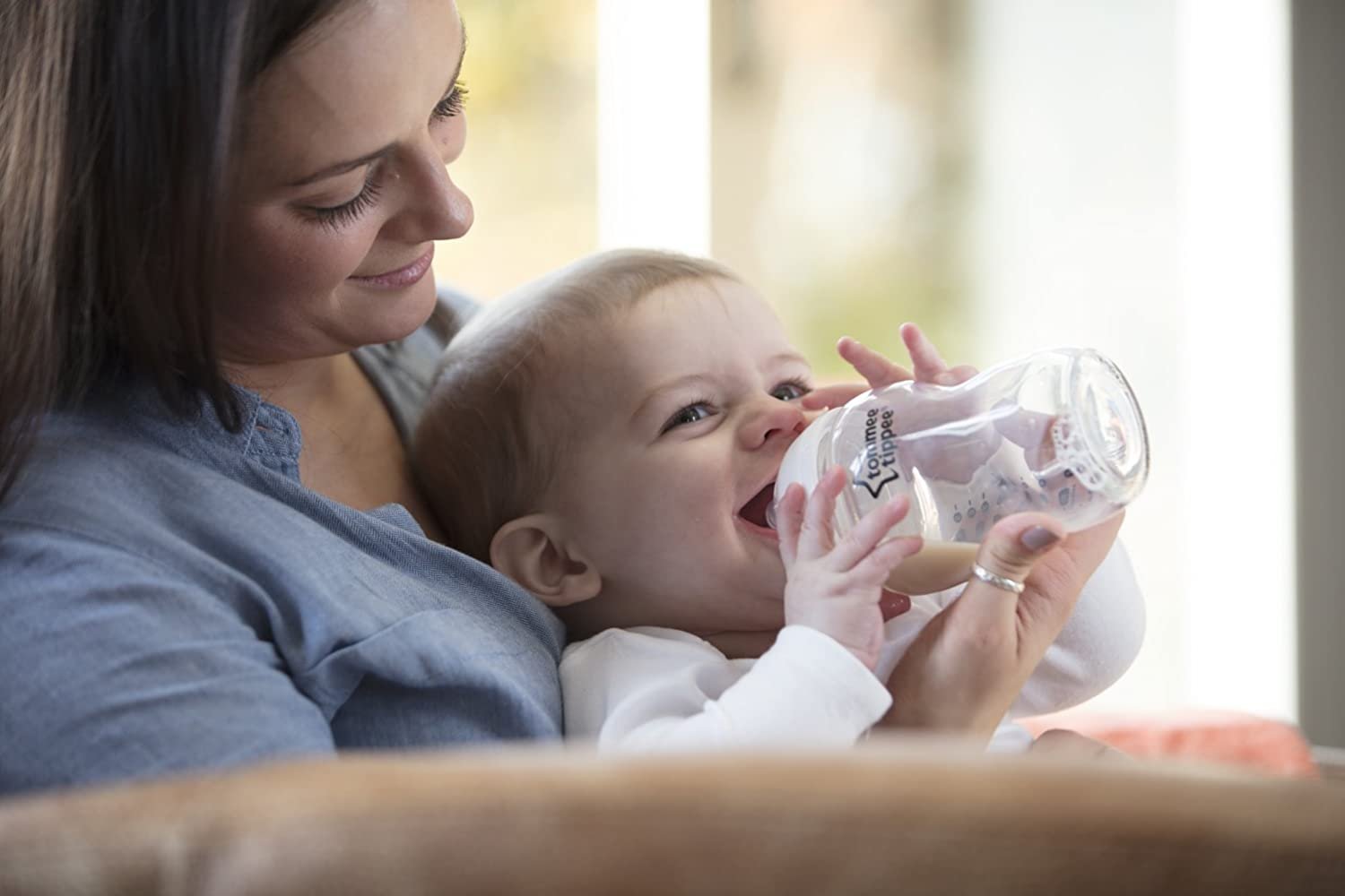 bebemaman-Tommee-Tippee-biberon-Verre-Closer-to-Nature-250ml-5