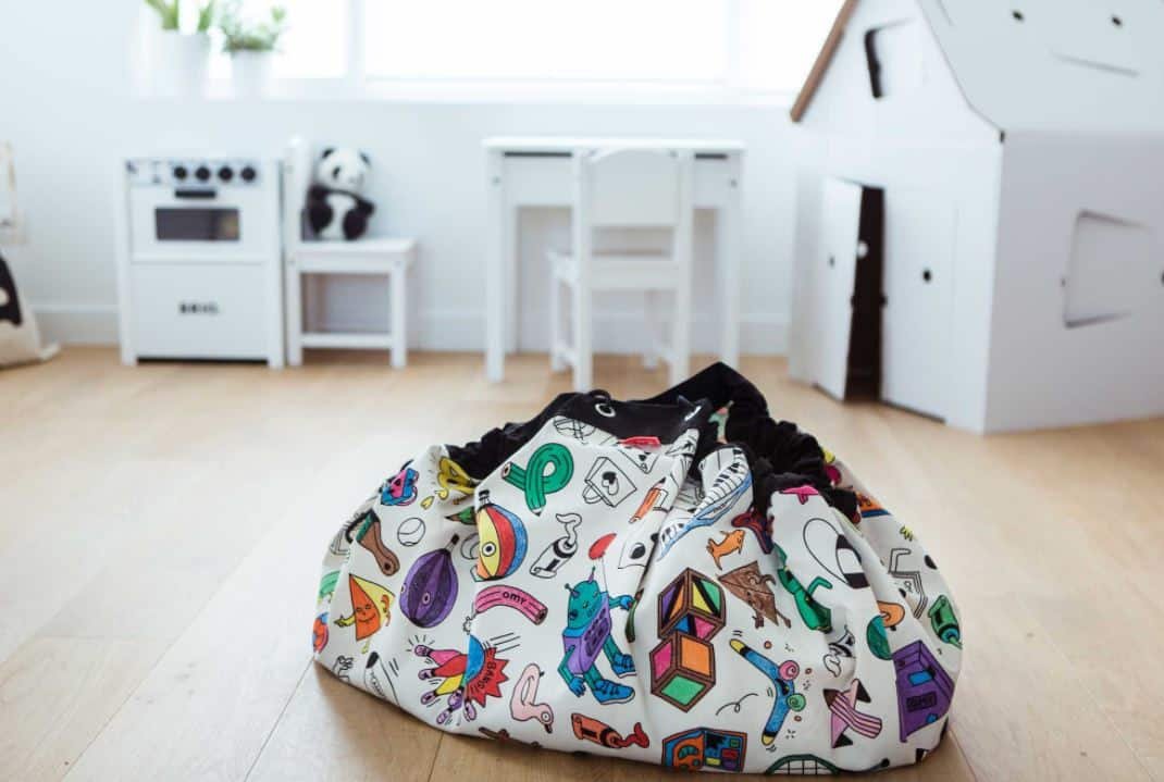 Bebemaman-Play-and-go-Coloriage-paris-2