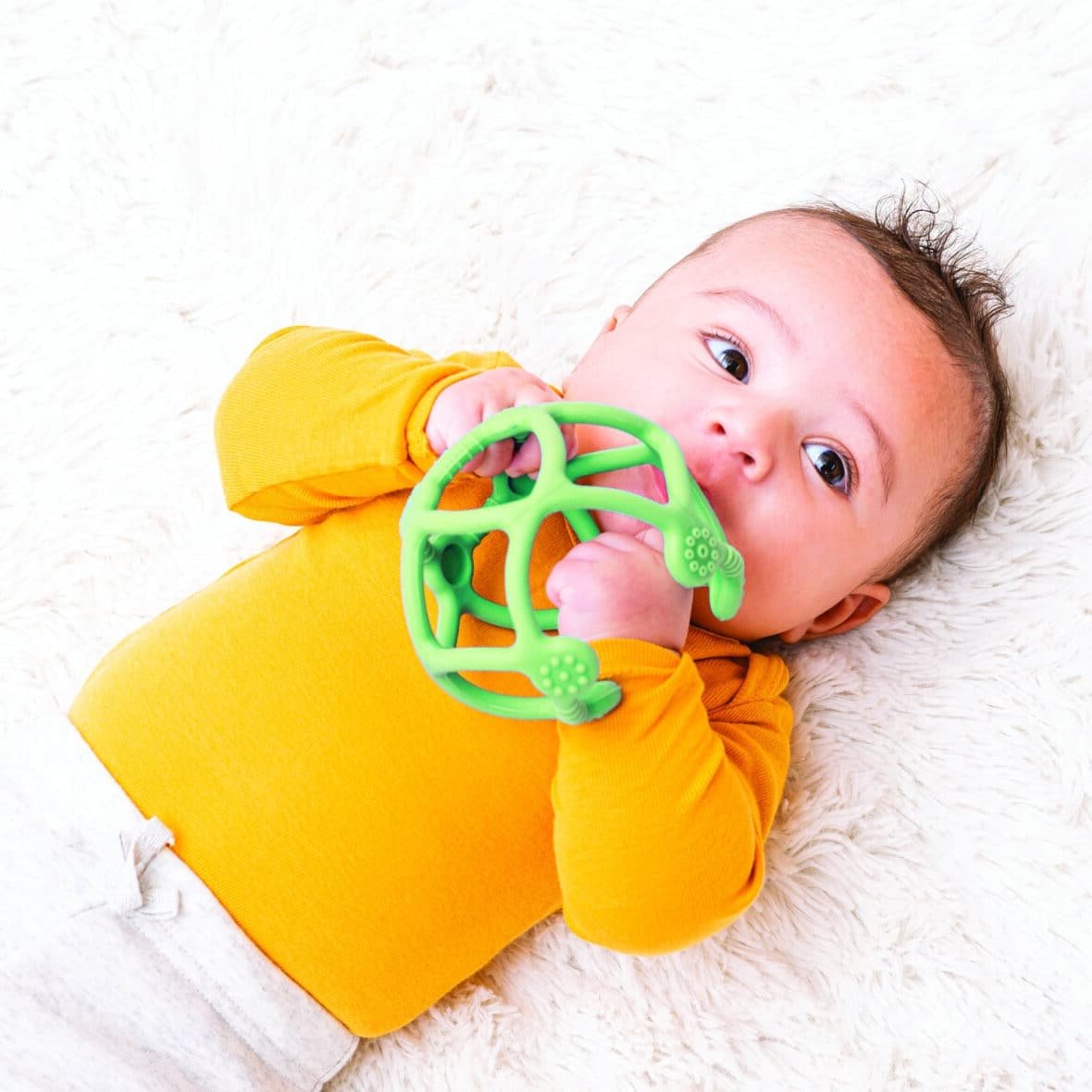 bebemaman-nattou-set-de-Balles-2-pièces-Silicone-Vert-1